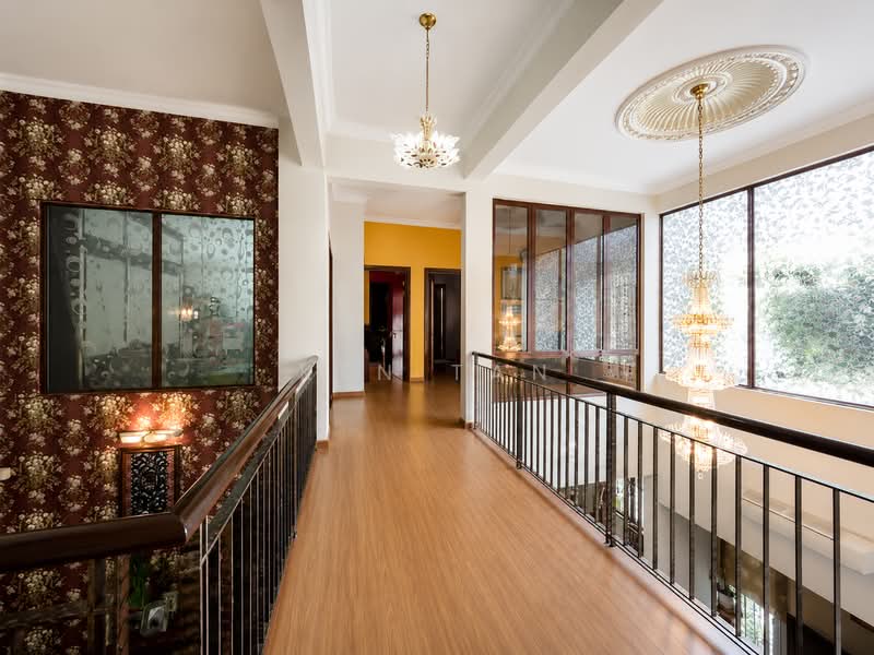 Rumah Berkembar untuk Dijual di Mutiara Damansara (Selangor) - Ken Tan - Corridor - PropertyGuru.com.my