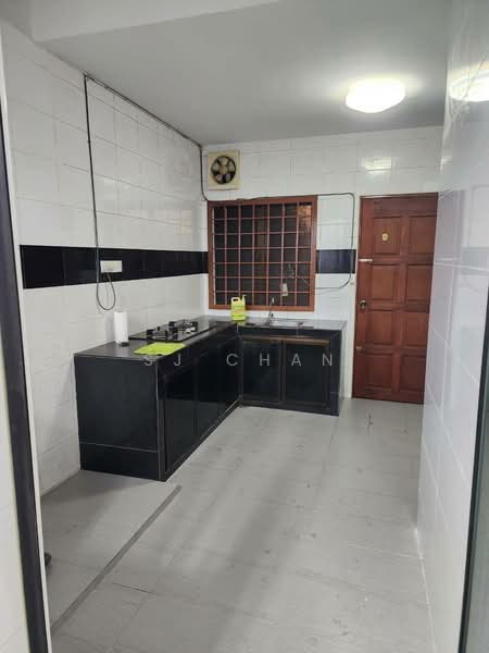 Rumah Teres 2-Tingkat untuk Disewa di Permas Jaya (Johor) - SJ CHAN - Kitchen - PropertyGuru.com.my