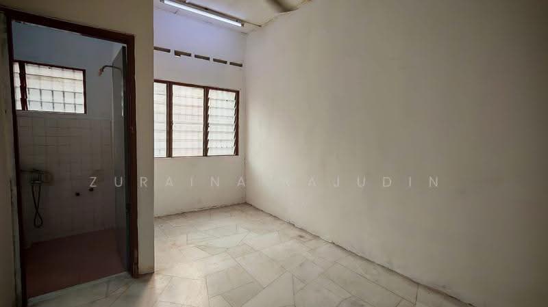 2-storey Terraced House for Rent in Taman Sri Muda (Shah Alam) - Zuraina Rajudin - PropertyGuru.com.my