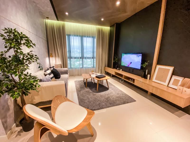 Kediaman Servis untuk Dijual di Avantro Residences - Berry Choong - Living Room - PropertyGuru.com.my