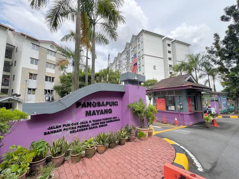 Apartment for Sale at Pangsapuri Mayang (Puncak Jalil) - Jojo Ng - Exterior - PropertyGuru.com.my