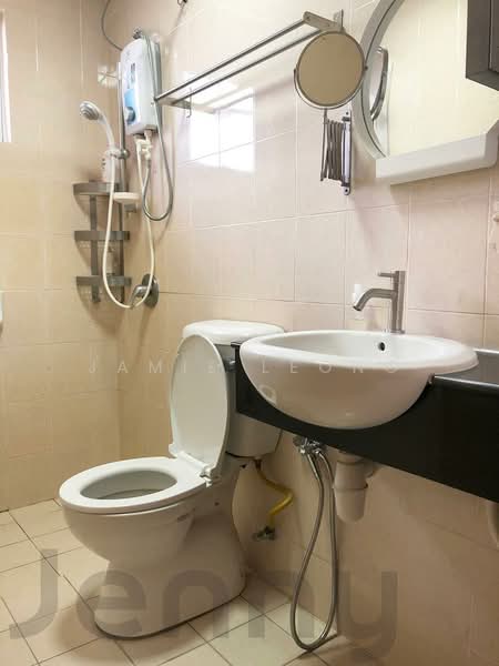 Service Residence for Rent at Mayfair - Jamie Leong - Bathroom - PropertyGuru.com.my
