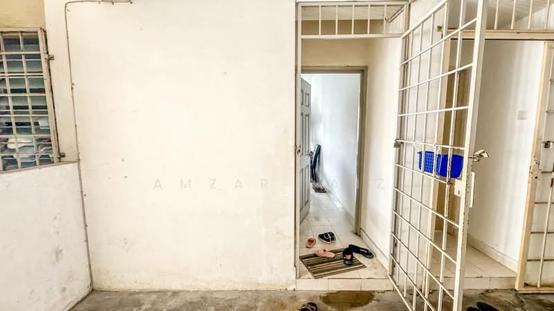 Pangsapuri untuk Dijual di Seri Ixora Apartment - Amzar Faiz - PropertyGuru.com.my