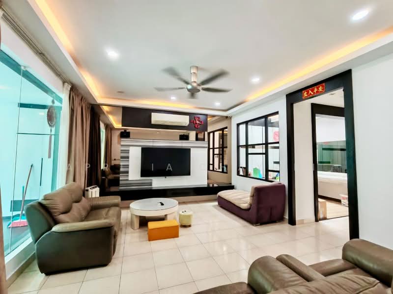 2-storey Terraced House for Rent in Taman Nusa Idaman (Iskandar Puteri (Nusajaya)) - APRILIA CHAYADI - Living Room - PropertyGuru.com.my