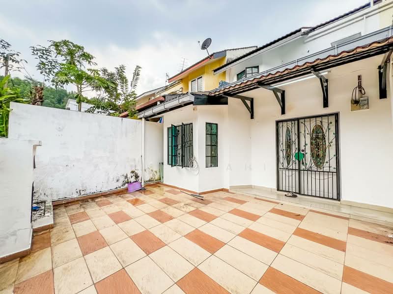 2-storey Terraced House for Sale in Taman Bukit Permai (Ampang) - Azli Ibrahim - Exterior - PropertyGuru.com.my