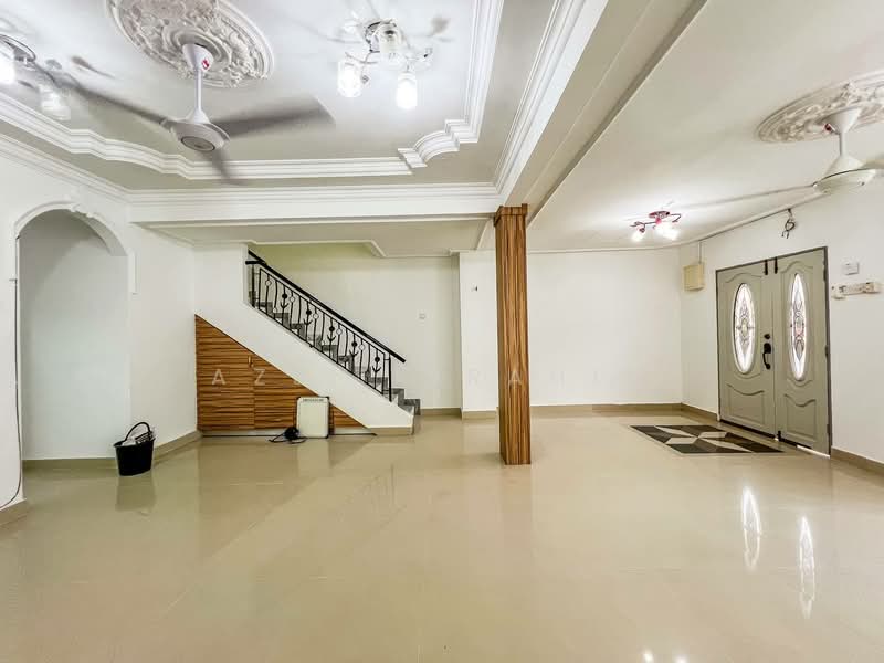2-storey Terraced House for Sale in Taman Bukit Permai (Ampang) - Azli Ibrahim - Living Room - PropertyGuru.com.my