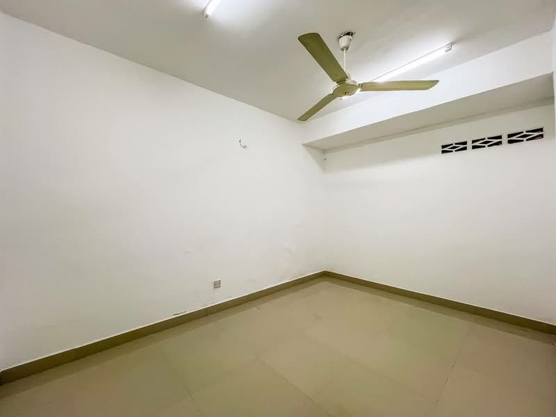 2-storey Terraced House for Sale in Taman Bukit Permai (Ampang) - Azli Ibrahim - Interior - PropertyGuru.com.my