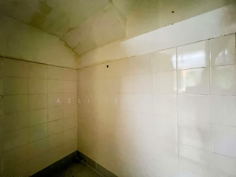 2-storey Terraced House for Sale in Taman Bukit Permai (Ampang) - Azli Ibrahim - Interior - PropertyGuru.com.my