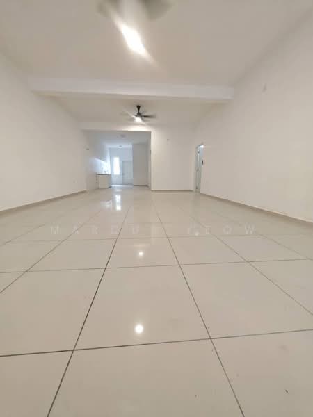 Terraced House for Sale in Bandar Sri Sendayan (Negeri Sembilan) - Marcus Yeow - Living Room - PropertyGuru.com.my