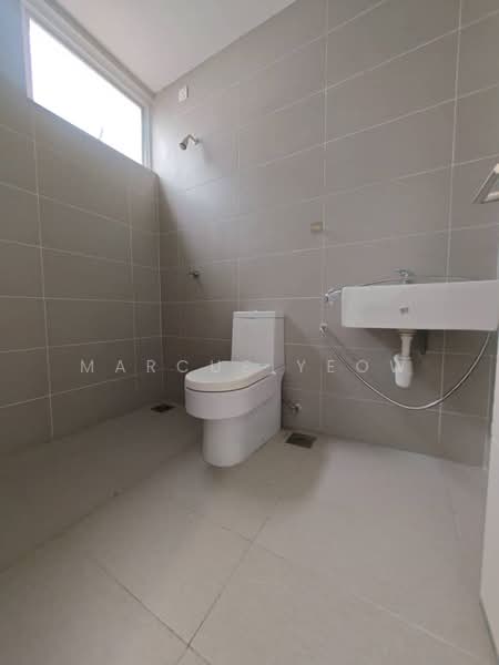 Terraced House for Sale in Bandar Sri Sendayan (Negeri Sembilan) - Marcus Yeow - Bathroom - PropertyGuru.com.my