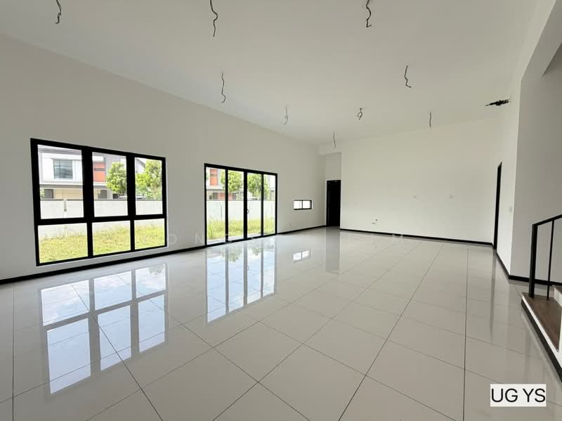 Semi-Detached House for Sale in Telok Panglima Garang (Selangor) - Yongsen Lim - Living Room - PropertyGuru.com.my