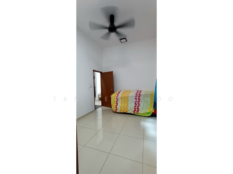Rumah Teres 2-Tingkat untuk Dijual di Bandar Springhill (Port Dickson) - Tan Bee Choo - Bedroom - PropertyGuru.com.my