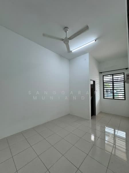 1-storey Terraced House for Rent in Lunas (Kedah) - Sanggaran Muniandy - Bedroom - PropertyGuru.com.my