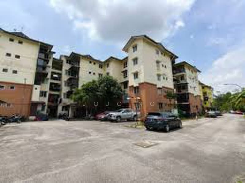 Pangsapuri untuk Dijual di Pinewood Court - Jojo Ng - Exterior - PropertyGuru.com.my