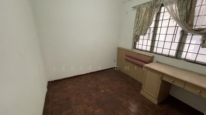 Condominium for Sale at Sri Suajaya Condominium - Lesley Chik - Bedroom - PropertyGuru.com.my