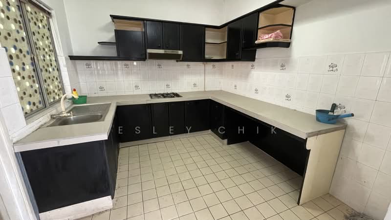 Condominium for Sale at Sri Suajaya Condominium - Lesley Chik - Kitchen - PropertyGuru.com.my