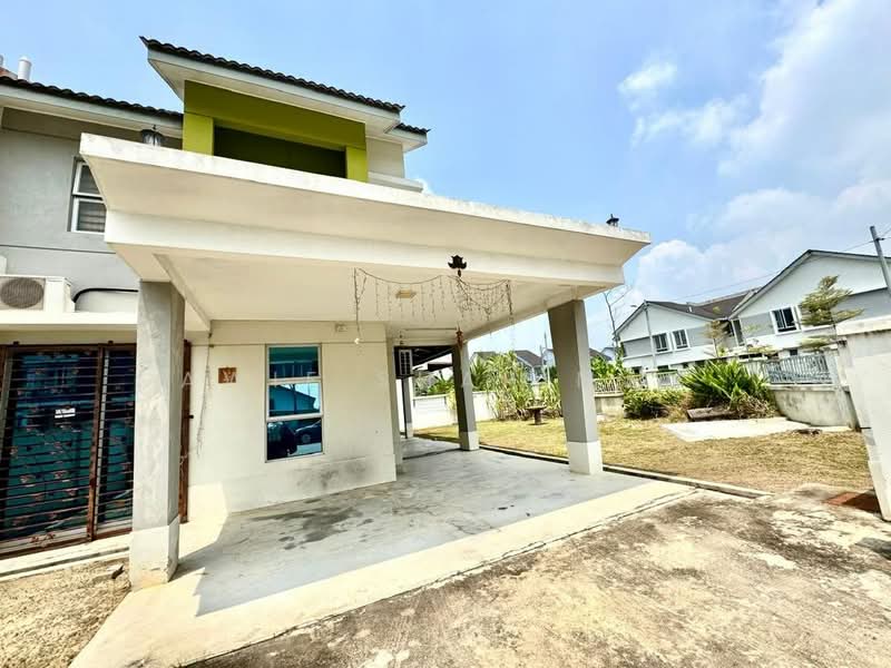 Rumah Berkembar untuk Dijual di Shah Alam (Selangor) - Awie Shariman - Exterior - PropertyGuru.com.my