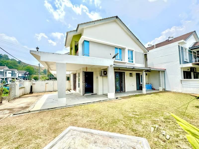Rumah Berkembar untuk Dijual di Shah Alam (Selangor) - Awie Shariman - Exterior - PropertyGuru.com.my
