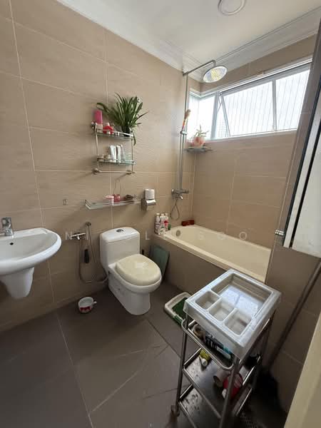Rumah Teres 2-Tingkat untuk Dijual di Happy Garden (Kuchai Lama) - Nicole Soo - PropertyGuru.com.my
