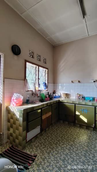 Bungalow House untuk Dijual di Teluk Pulai (Klang) - Sara Ooi - Kitchen - PropertyGuru.com.my