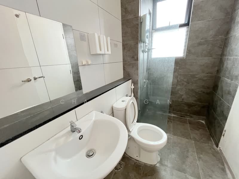 2-storey Terraced House for Sale in Kota Kemuning (Shah Alam) - Charlie Gan - PropertyGuru.com.my