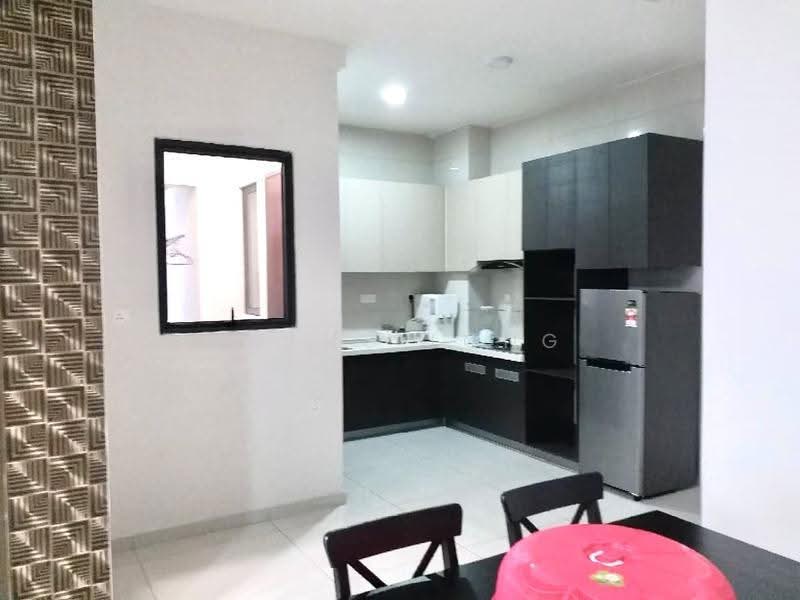 Condominium for Sale at Lovell @ Country Garden Danga Bay - Sheng Long - Kitchen - PropertyGuru.com.my