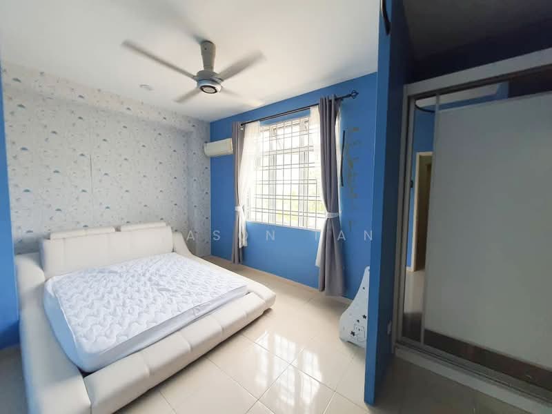 Townhouse for Sale in Seri Kembangan (Selangor) - Jason Tan - Bedroom - PropertyGuru.com.my
