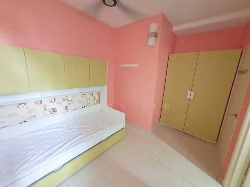 Townhouse for Sale in Seri Kembangan (Selangor) - Jason Tan - Bedroom - PropertyGuru.com.my
