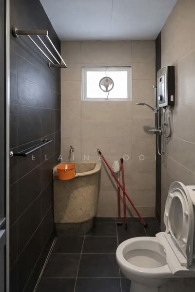 Apartment for Sale at Sri Kristal - Elaine Ooi - Bathroom - PropertyGuru.com.my