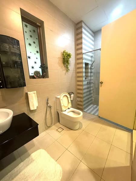 Rumah Berkembar untuk Dijual di East Ledang (Iskandar Puteri (Nusajaya)) - Sherlin To - Bathroom - PropertyGuru.com.my