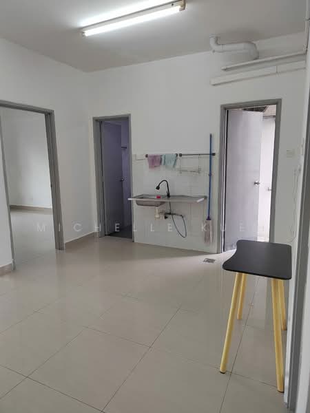 Kediaman Servis untuk Dijual di SuriaMas Suites - Michelle Kueh - PropertyGuru.com.my