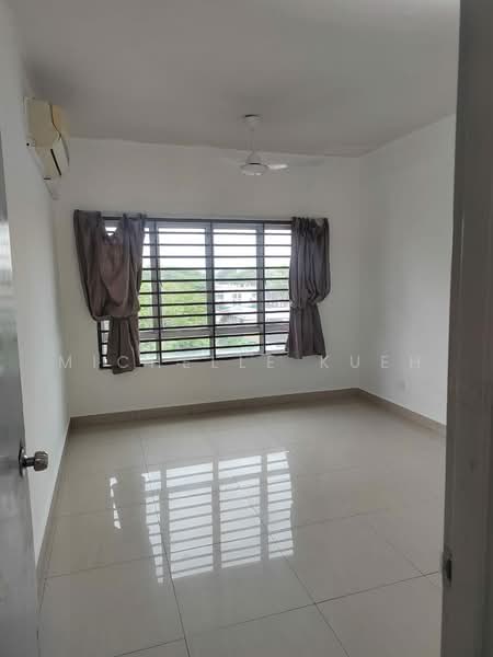 Kediaman Servis untuk Dijual di SuriaMas Suites - Michelle Kueh - PropertyGuru.com.my