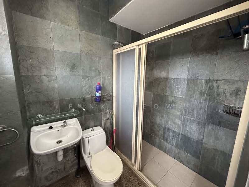 Rumah Teres 2 Tingkat untuk Dijual di Taman Puncak Jalil (Seri Kembangan) - Pinki Heow - PropertyGuru.com.my