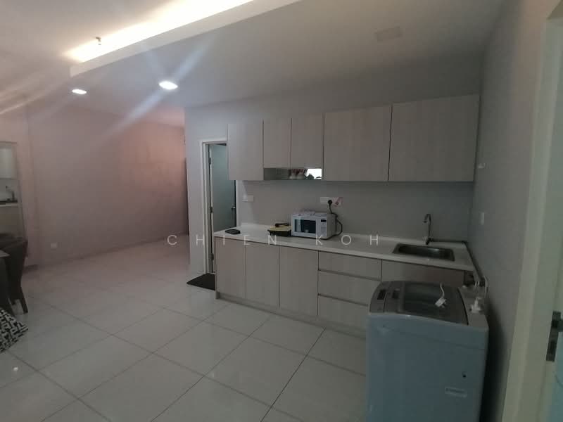 Sofo for Sale in Damansara Jaya (Petaling Jaya) - Chien Koh - Kitchen - PropertyGuru.com.my