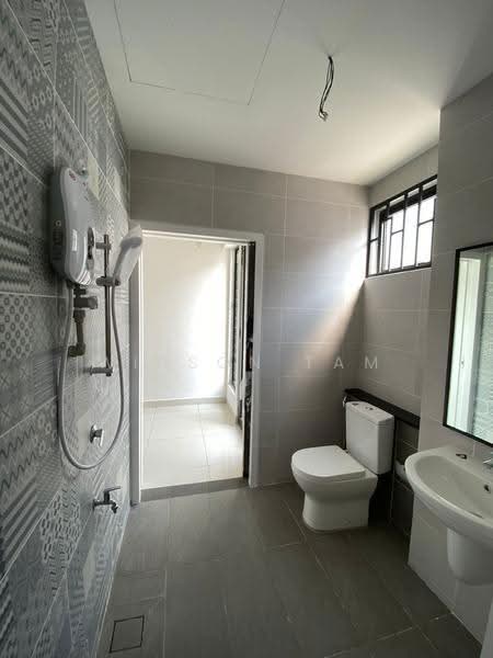 2-storey Terraced House for Sale in Elmina (Shah Alam) - Winson Tam - Bathroom - PropertyGuru.com.my