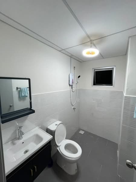 Pangsapuri untuk Disewa di Residensi Laman Sari - Meister CY - Bathroom - PropertyGuru.com.my