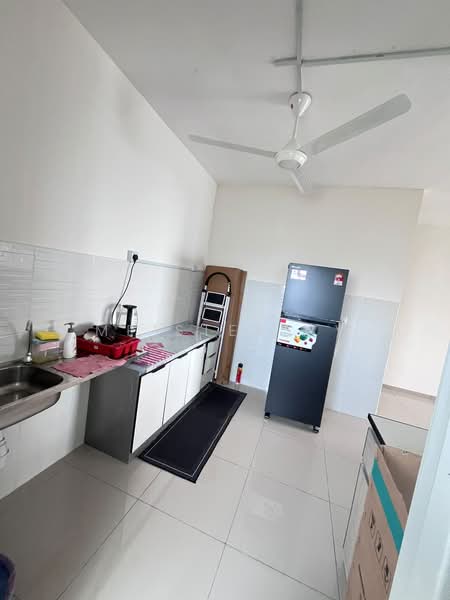 Pangsapuri untuk Disewa di Residensi Laman Sari - Meister CY - Kitchen - PropertyGuru.com.my