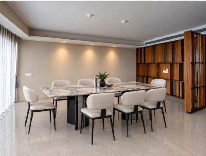 Kondominium untuk Disewa di Rhombus - Sia Yik Kiat - Dining Room - PropertyGuru.com.my