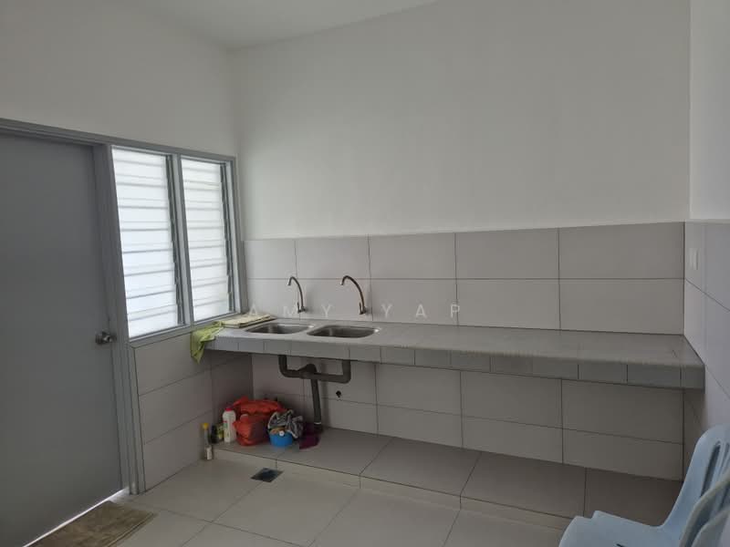 2-storey Terraced House for Sale in Usj 1 (Subang Jaya) - Amy Yap - Kitchen - PropertyGuru.com.my