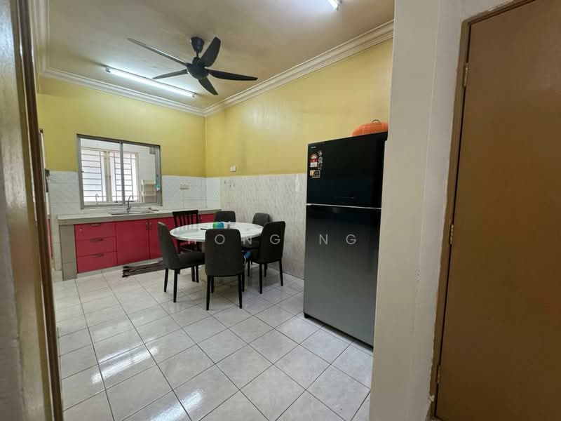 2-storey Terraced House for Sale in Klang (Selangor) - Hong Ng - Kitchen - PropertyGuru.com.my