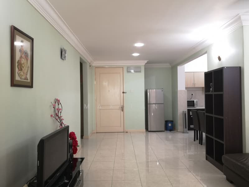 Kondominium untuk Dijual di Casa Tropicana - Max Tan - Living Room - PropertyGuru.com.my