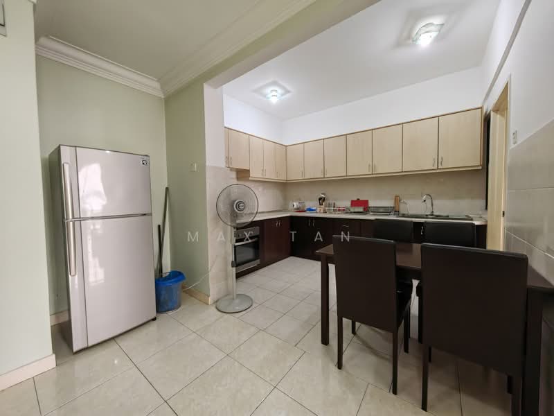 Kondominium untuk Dijual di Casa Tropicana - Max Tan - Kitchen - PropertyGuru.com.my
