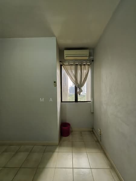Kondominium untuk Dijual di Casa Tropicana - Max Tan - Interior - PropertyGuru.com.my