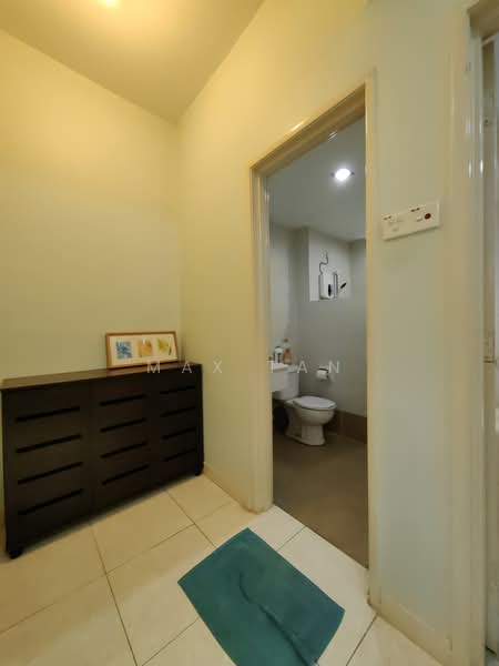 Kondominium untuk Dijual di Casa Tropicana - Max Tan - Bathroom - PropertyGuru.com.my