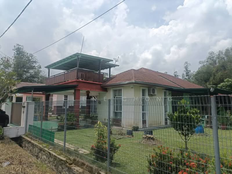 Bungalow House for Sale in Mahkota Hills (Lenggeng) - Selene Chong - Exterior - PropertyGuru.com.my