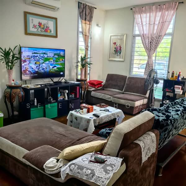 Bungalow House for Sale in Mahkota Hills (Lenggeng) - Selene Chong - Living Room - PropertyGuru.com.my