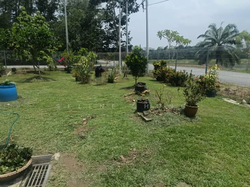 Bungalow House for Sale in Mahkota Hills (Lenggeng) - Selene Chong - Garden - PropertyGuru.com.my
