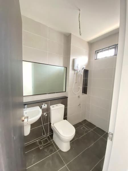 Rumah Teres 2-Tingkat untuk Dijual di Elmina (Shah Alam) - Ka Ee - Bathroom - PropertyGuru.com.my