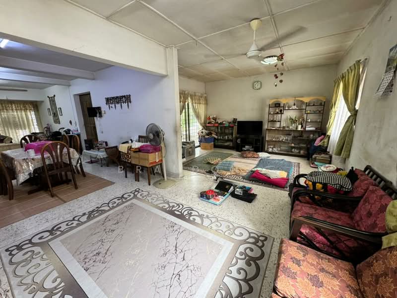 Semi-Detached House for Sale in Taman Ibukota (Setapak) - Brandon . - Living Room - PropertyGuru.com.my