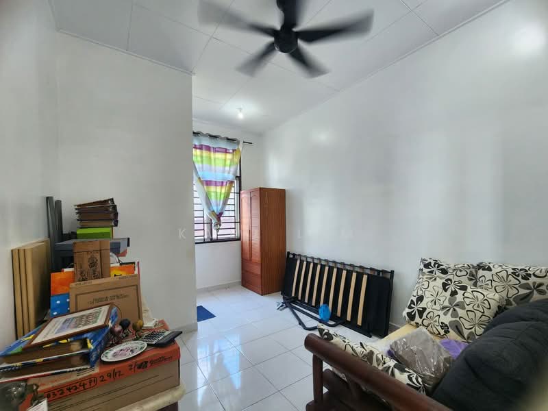 Rumah Teres 2-Tingkat untuk Dijual di Taman Setia Indah (Tebrau) - Karl Lim - Bedroom - PropertyGuru.com.my